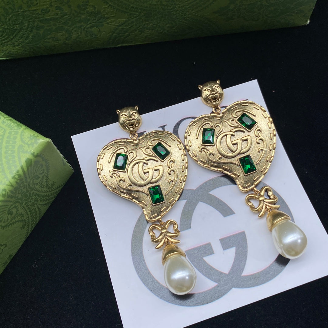 14B823KDE Stylish   Necklaces Earrings