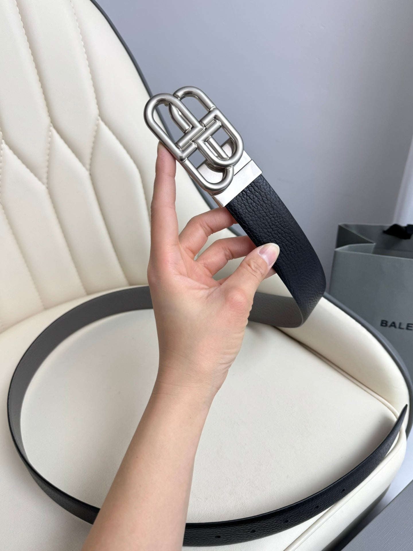 155RJ239PDE Stylish  High quality belt With full package