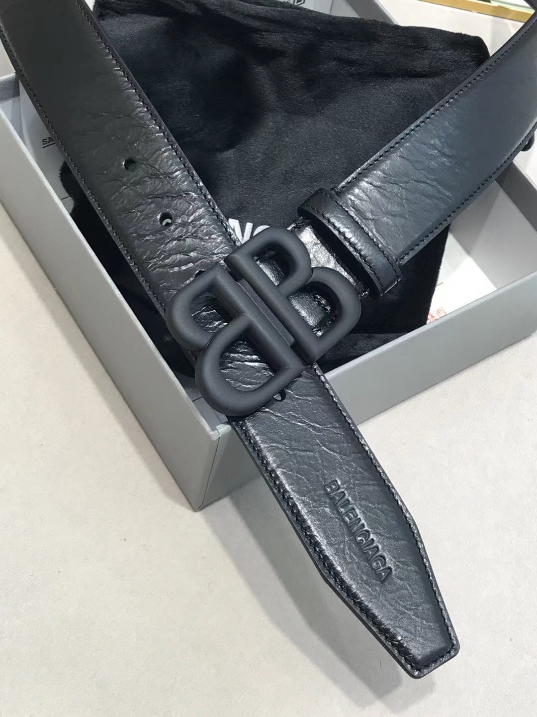 255RJ6PDE Stylish  High quality belt With full package