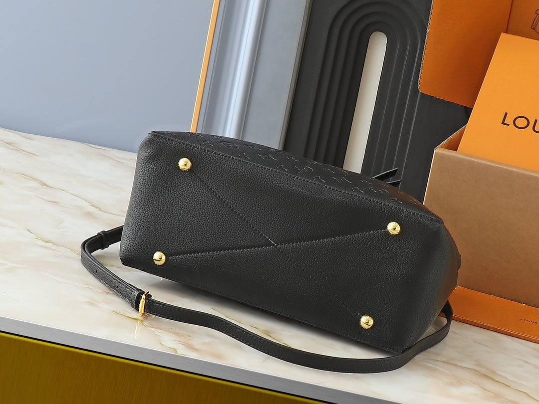 1WE115BDE Stylish leather bag