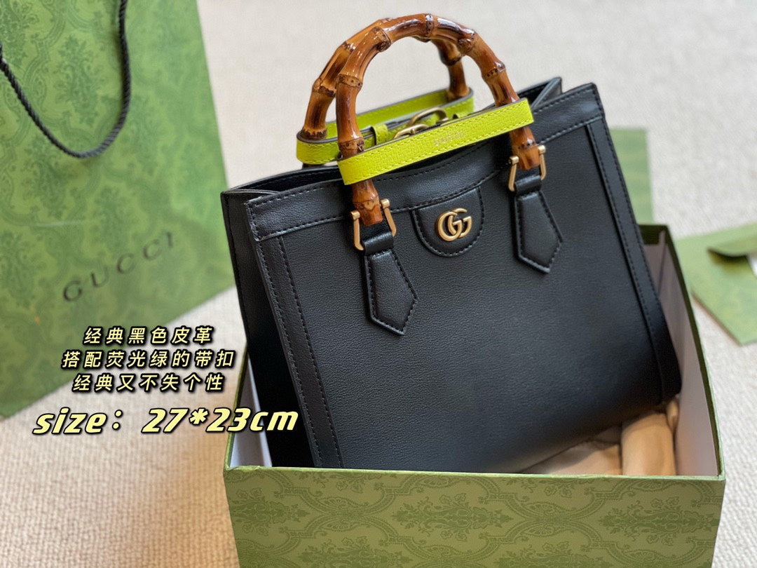 1XB118BDE Stylish leather bag 