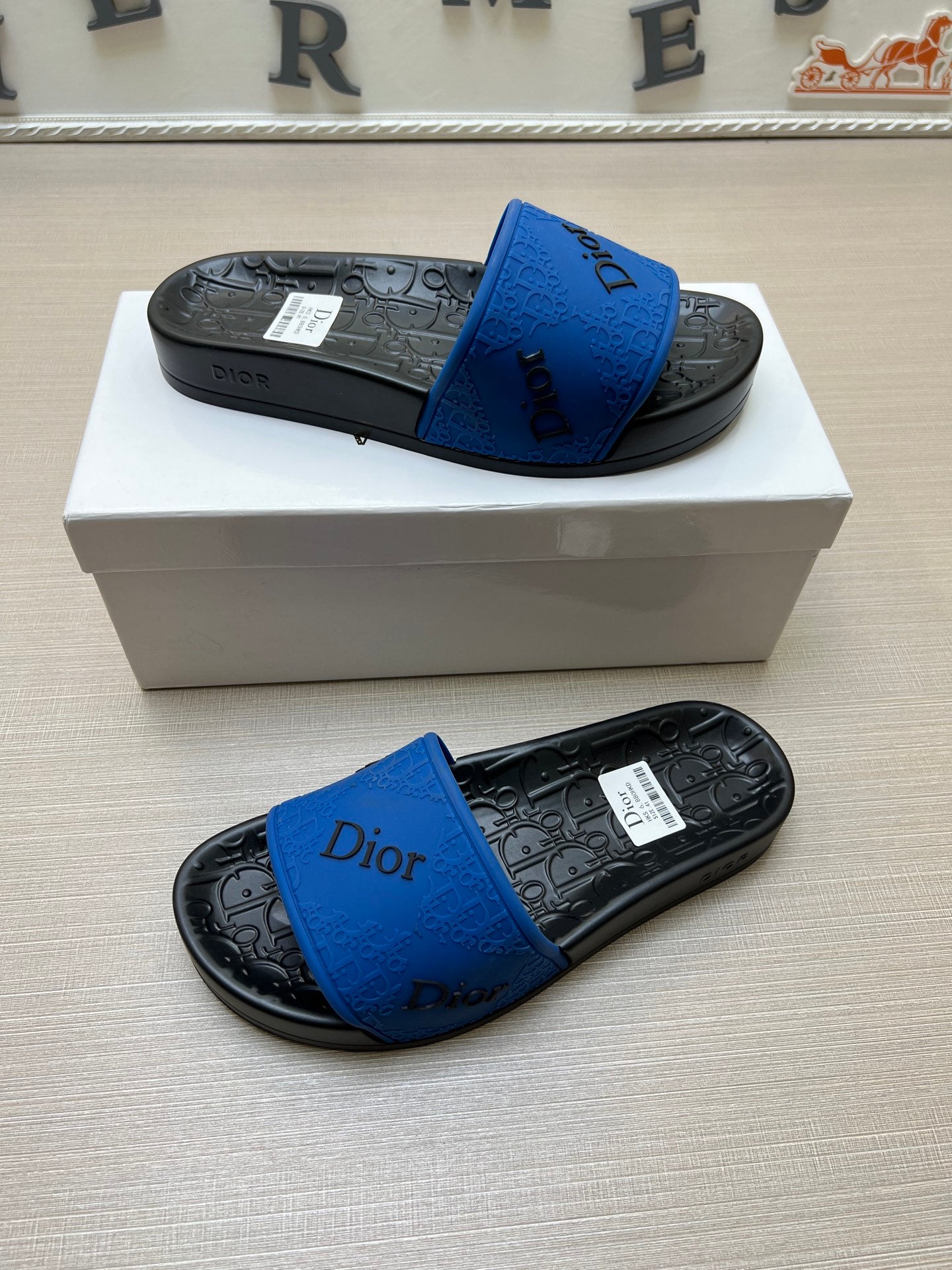 535ZD278ZDE Stylish Slippers