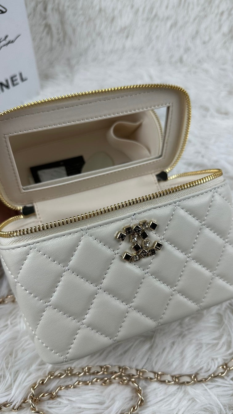 1XC377BDE Stylish leather bag 