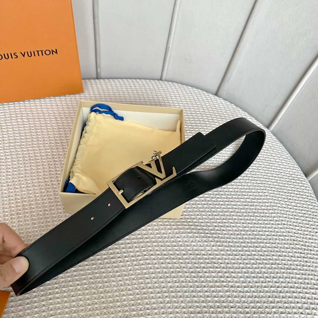 14E58PDE Stylish  High quality belt With full package