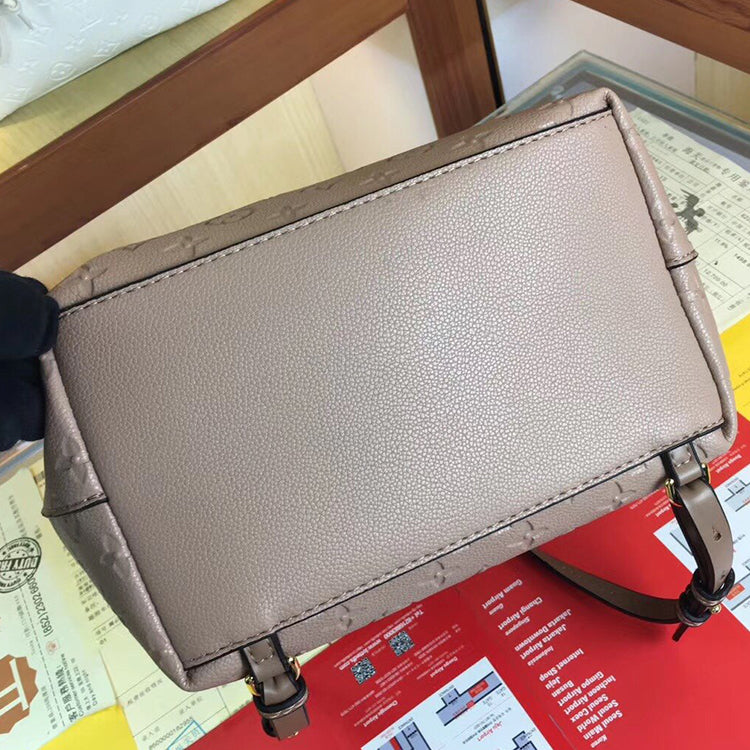 2E6BDE Stylish leather backpacks