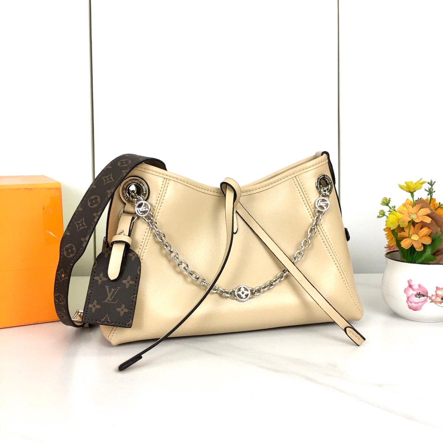 1WE113BDE Stylish leather bag