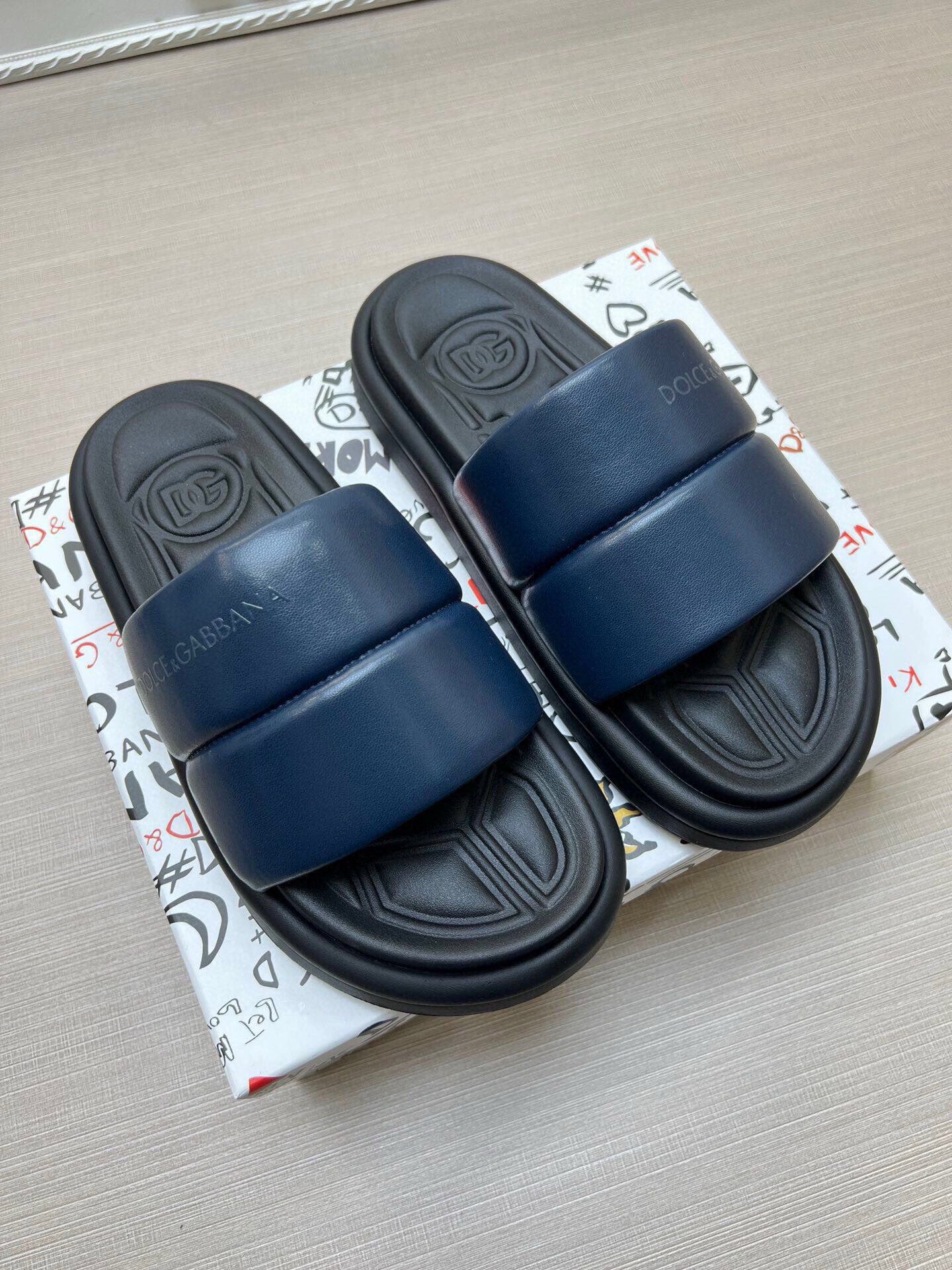 535ZA269ZDE Stylish Slippers