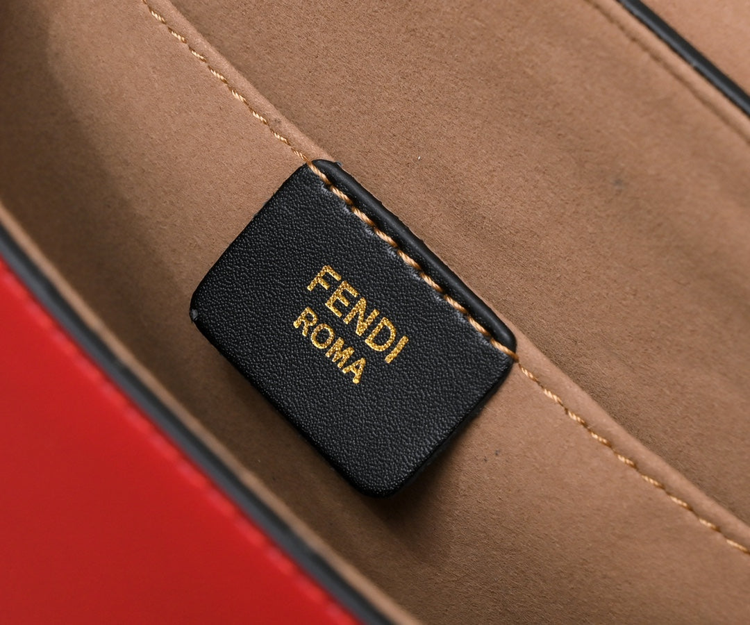 1XF90BDE Stylish leather bag 