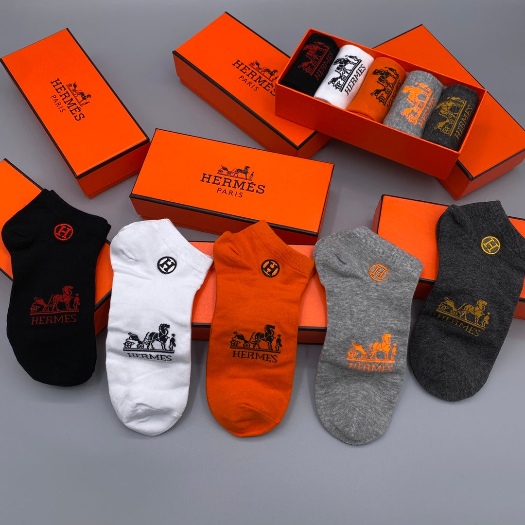 235QH55SDE Stylish socks(5 pairs )