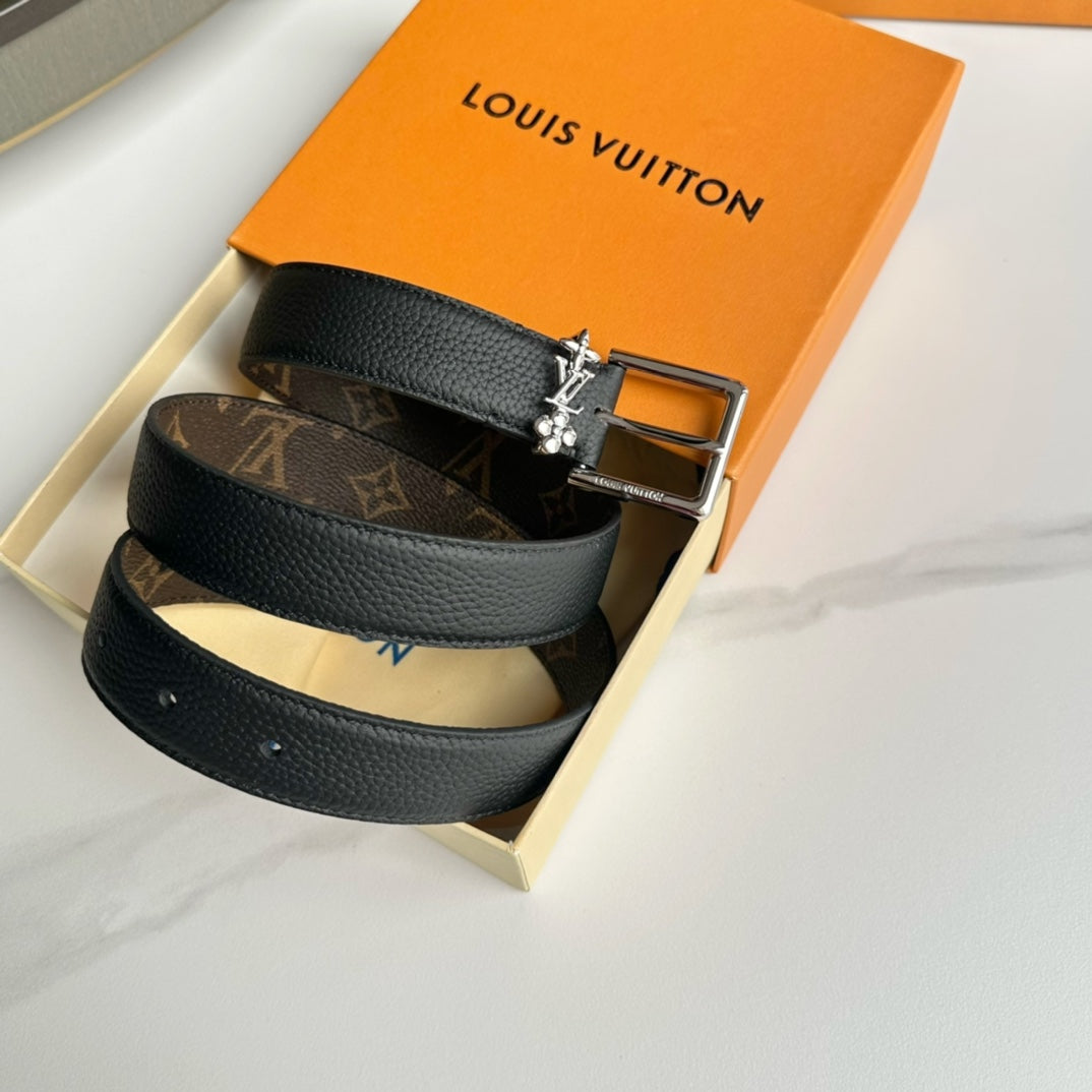 14E6PDE Stylish  High quality belt With full package