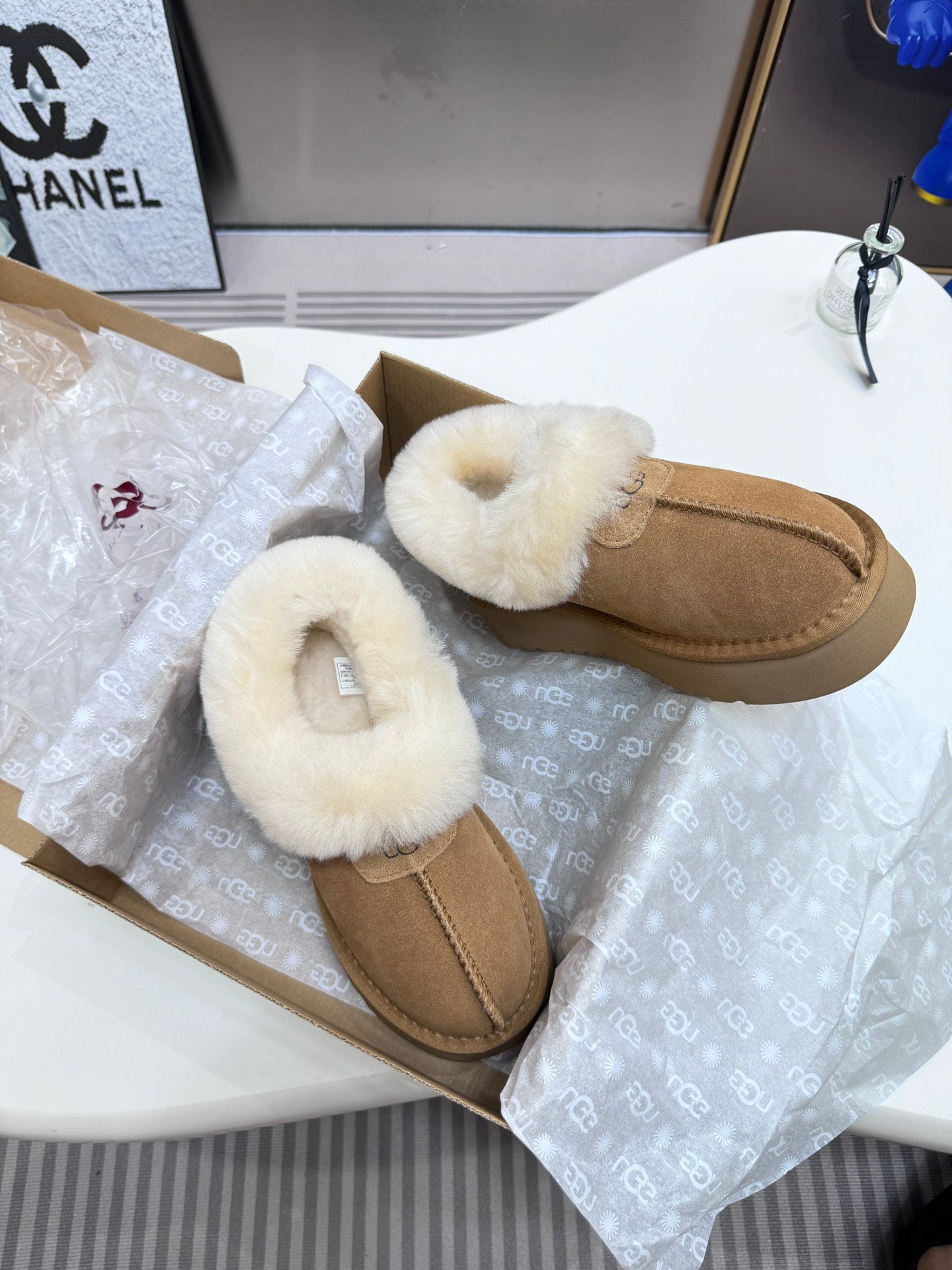 1LU12ZDE Stylish snow boots