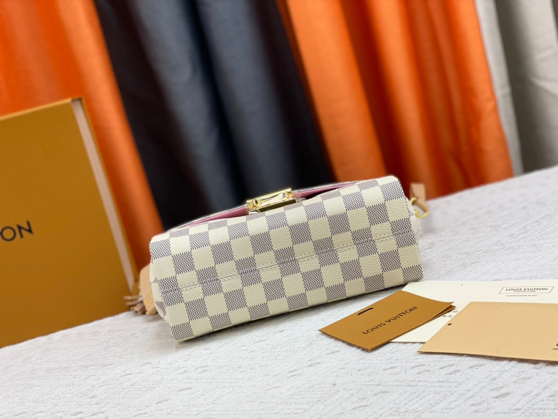 1WE2BDE Stylish leather Bags