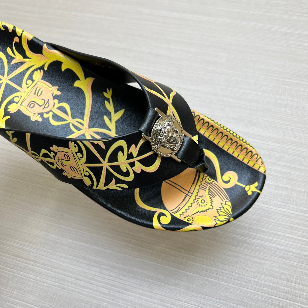 54V96ZDE Stylish  slippers
