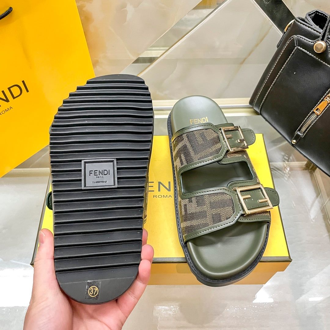 14F69ZDE Stylish slippers