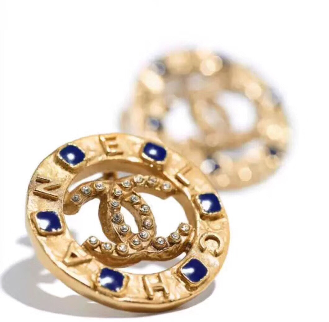 14C22EDE Stylish Earrings