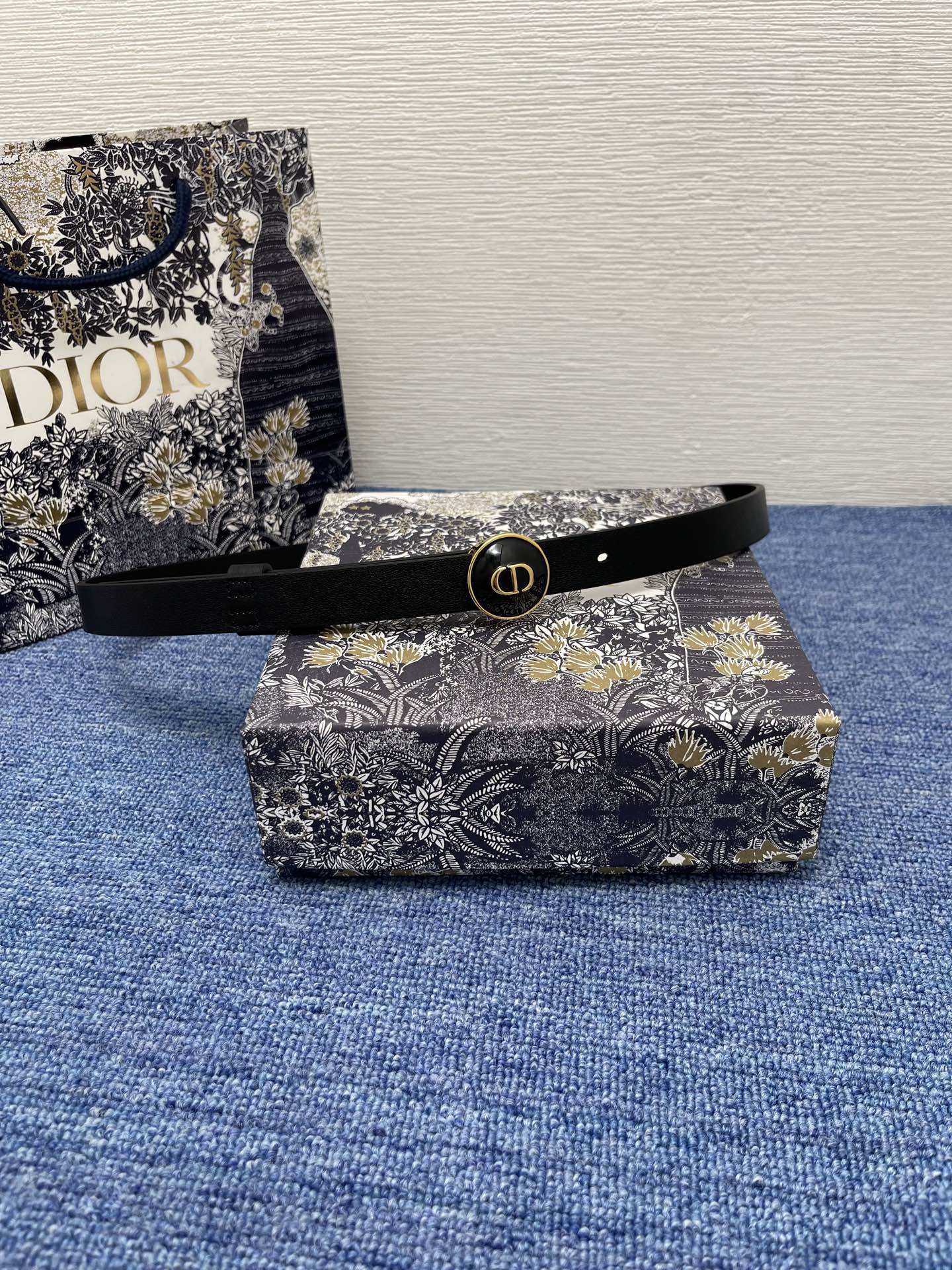 155RD201PDE Stylish  High quality belt With full package