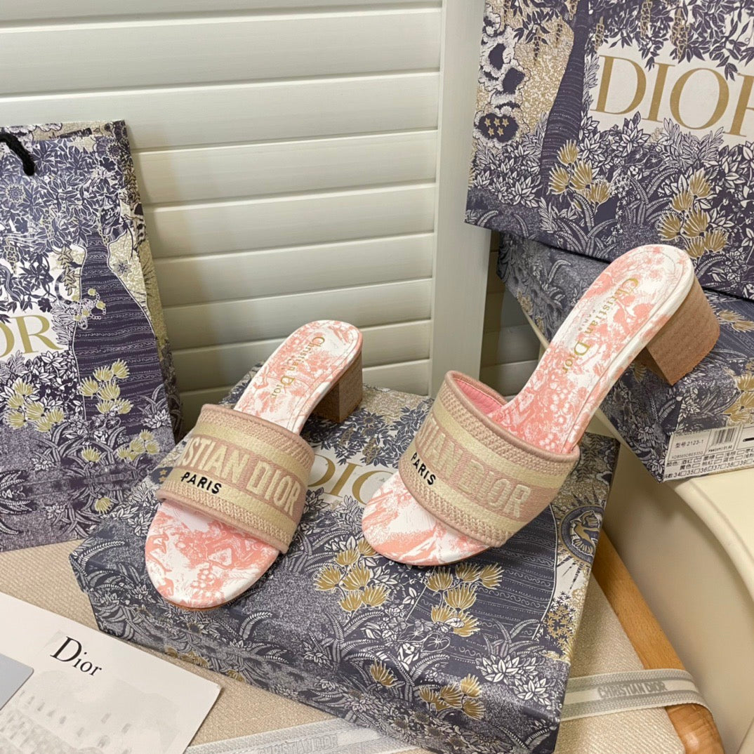 14D64ZDE Stylish sandals