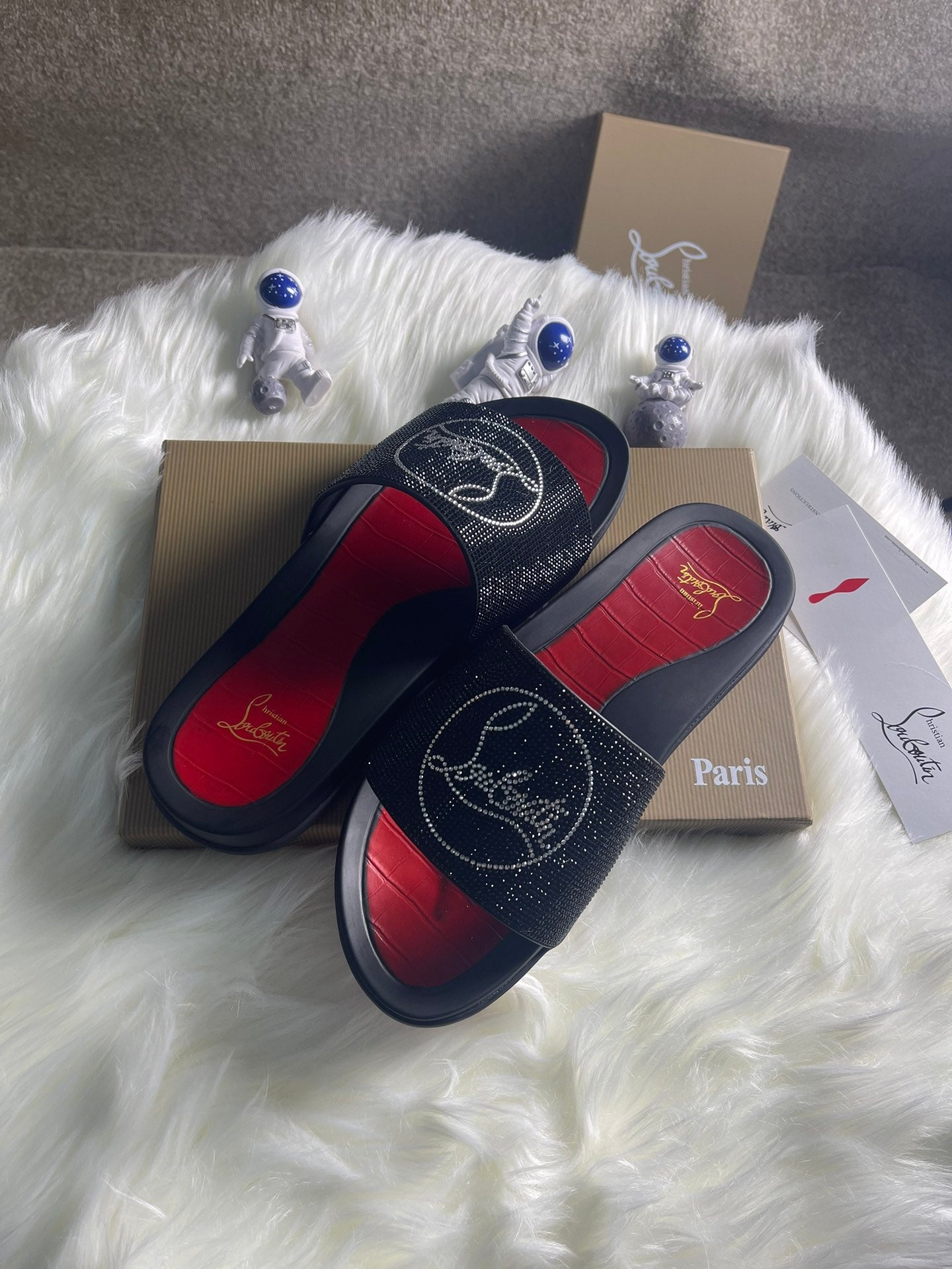 J4A23ZDE Stylish Slippers