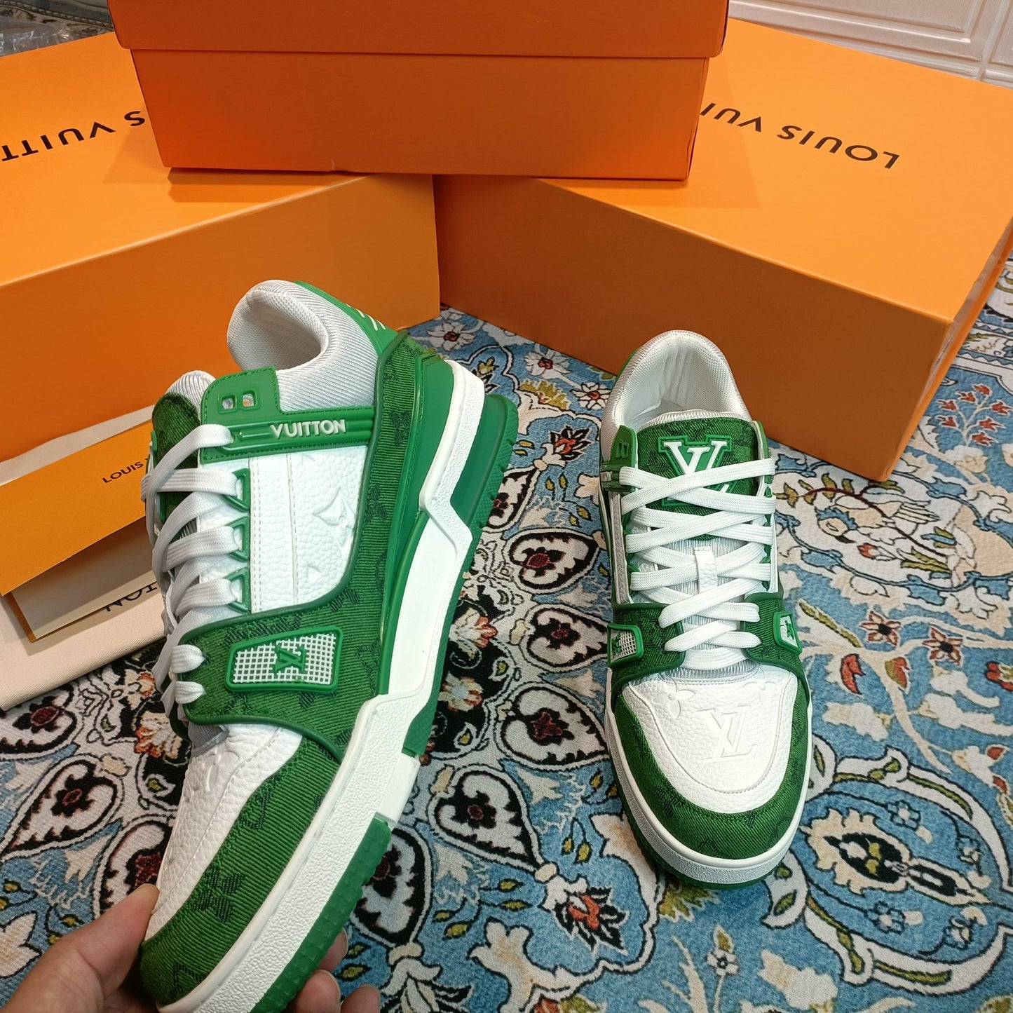 1XE23ZDE Stylish Sneakers