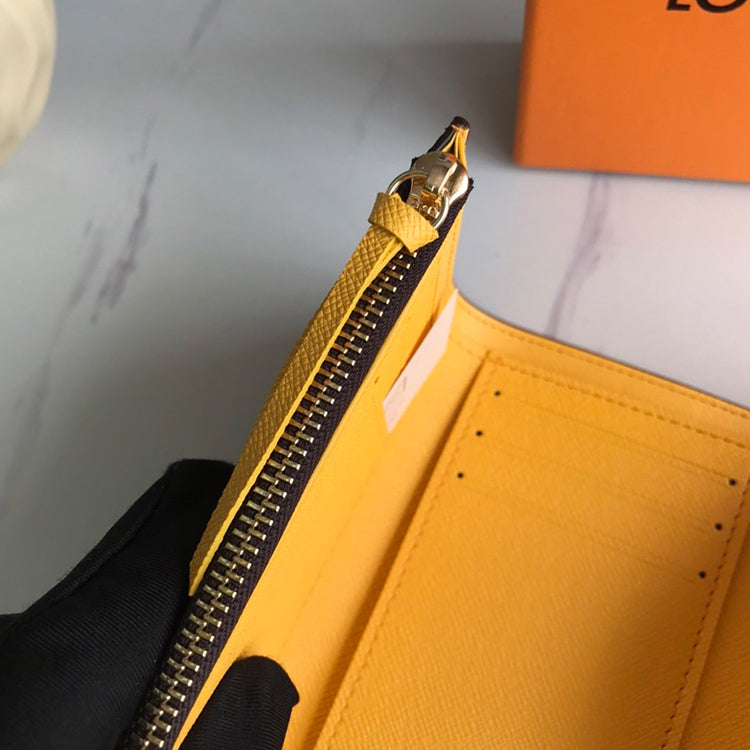 1E3BDE Stylish leather wallets