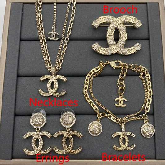1YC233HDE Stylish Earrings Bracelets Necklaces Brooch