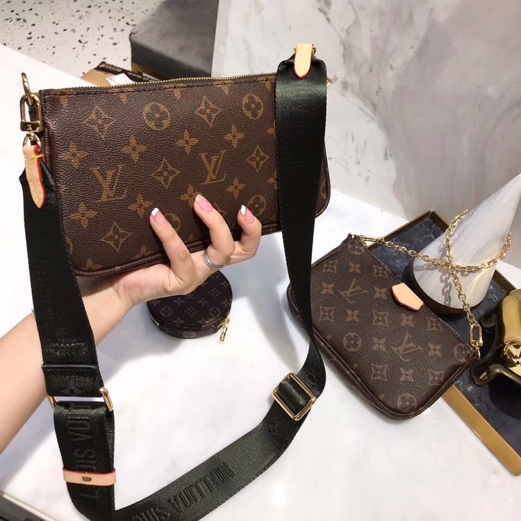 3E68BDE Stylish hight quality leather Bags (with box)