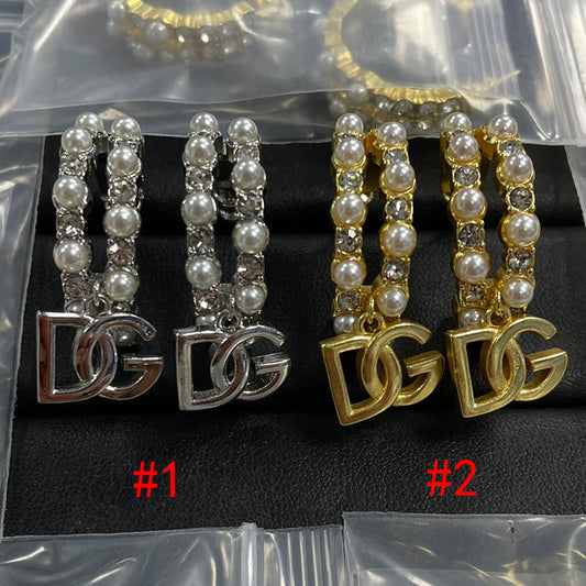 14A844EDE Stylish Earrings