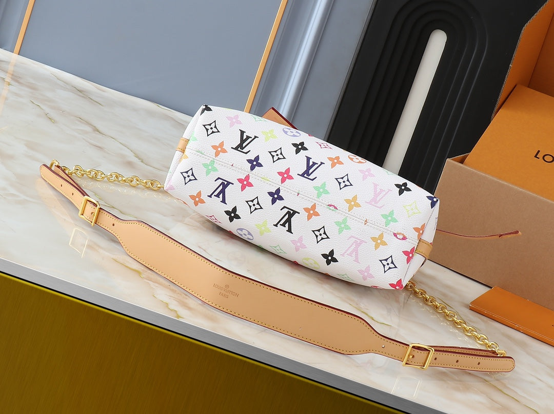 1WE63BDE Stylish leather bag