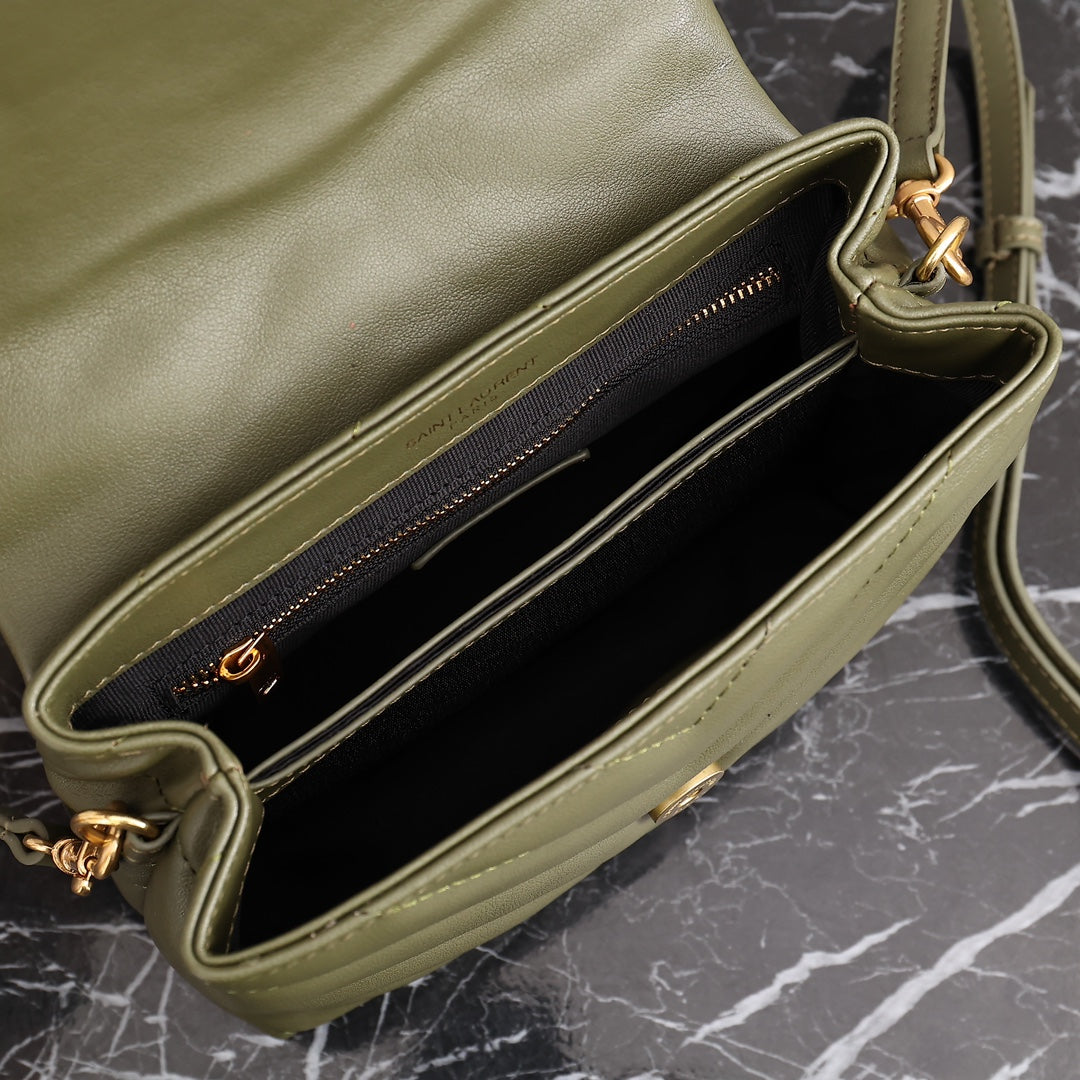 1XSL267BDE Stylish leather bag 