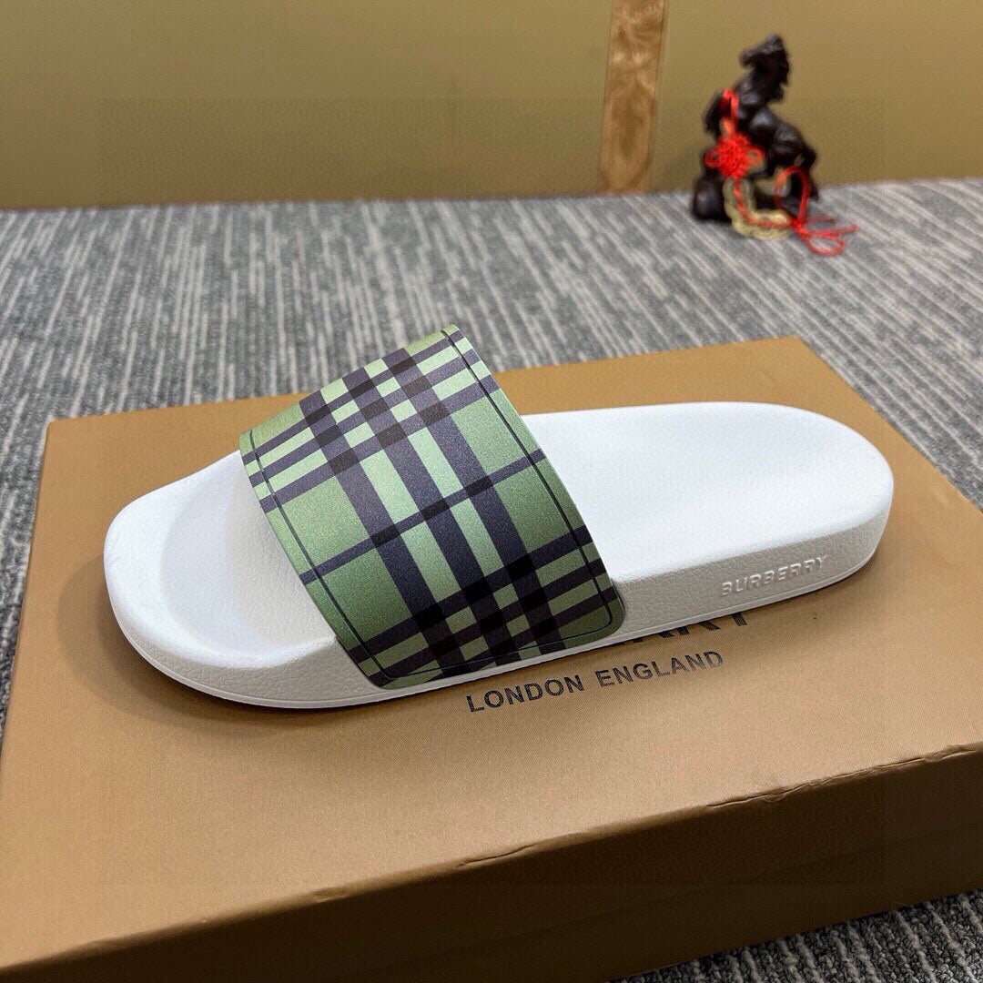 535ZR260ZDE Stylish Slippers