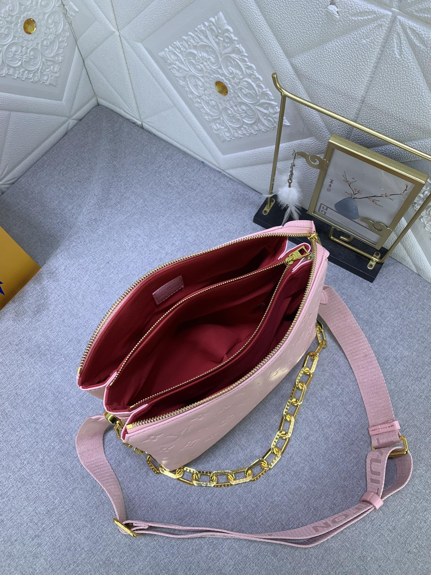 2XE40BDE Stylish leather bag 