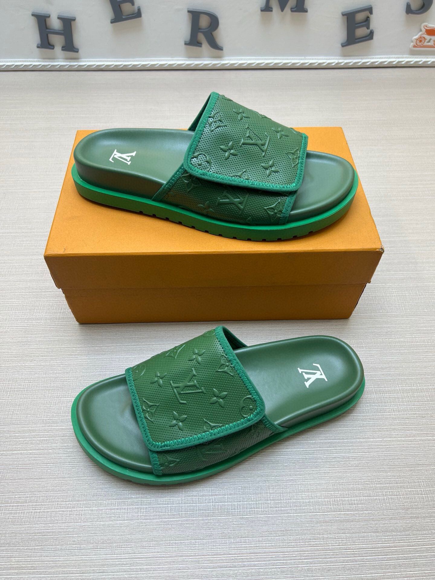 5WE253ZDE Stylish Slippers