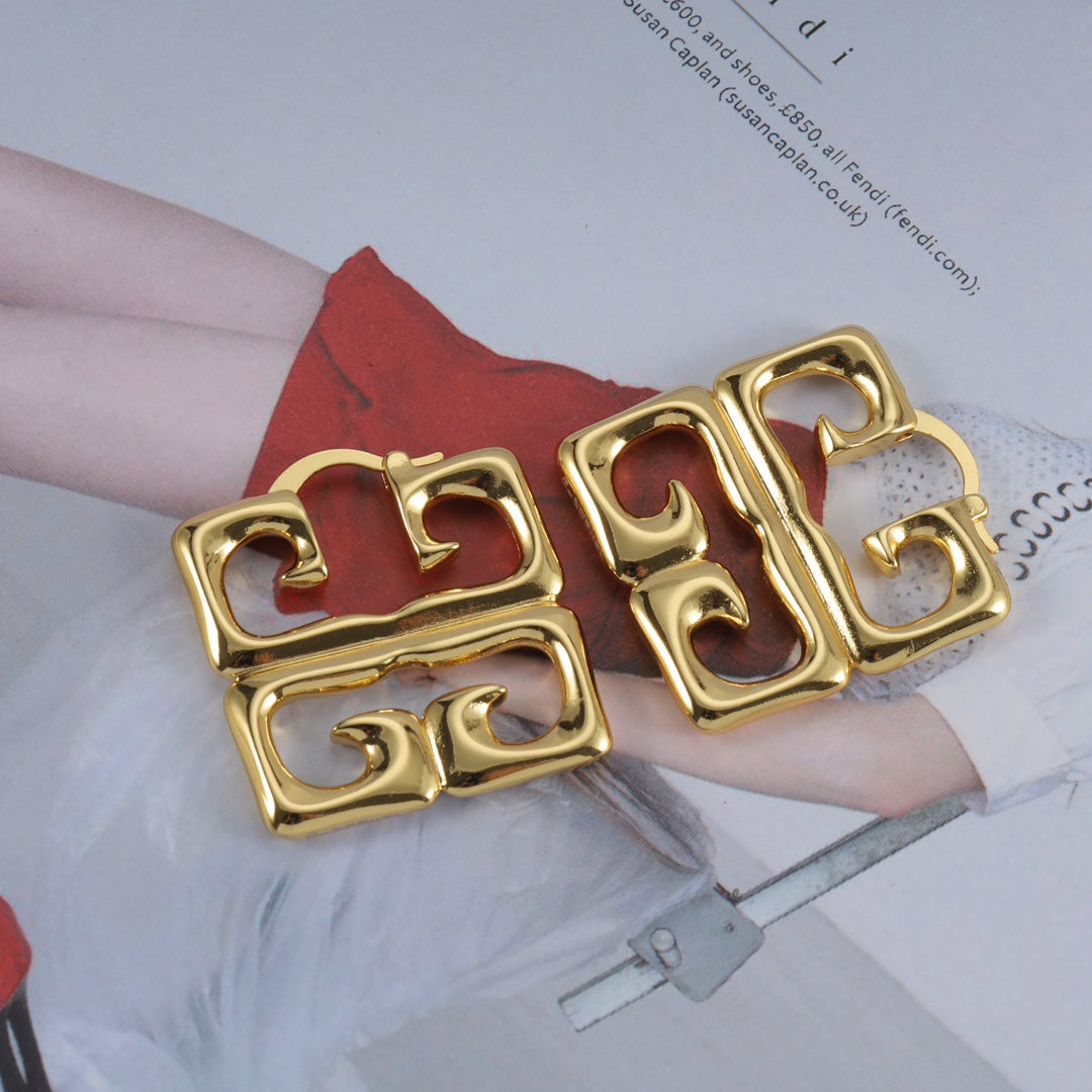14GV1021EDE Stylish Earrings