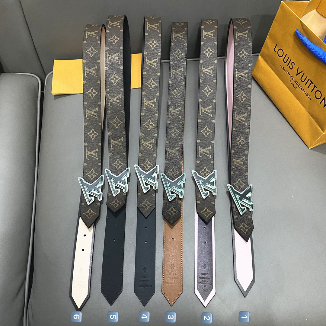 14E130PDE Stylish  High quality belt With full package