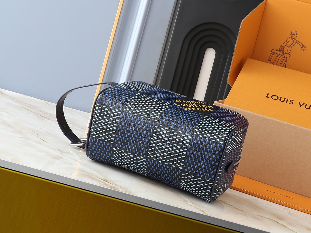 15RE69BDE Stylish leather bag