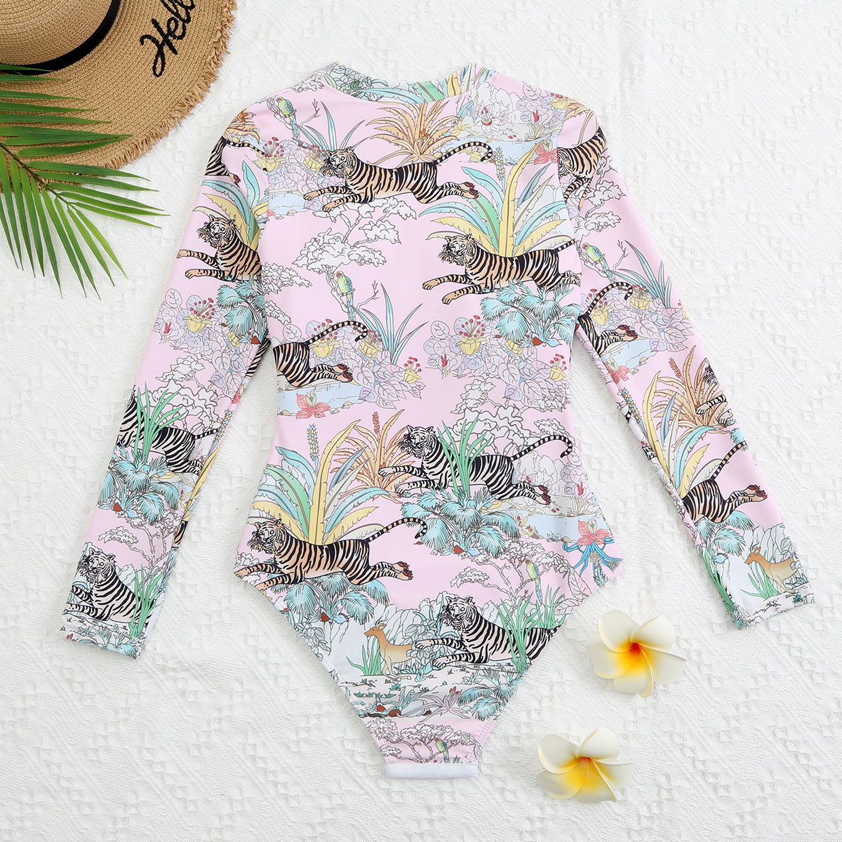 14B101YDE Stylish Long sleeve swimsuit