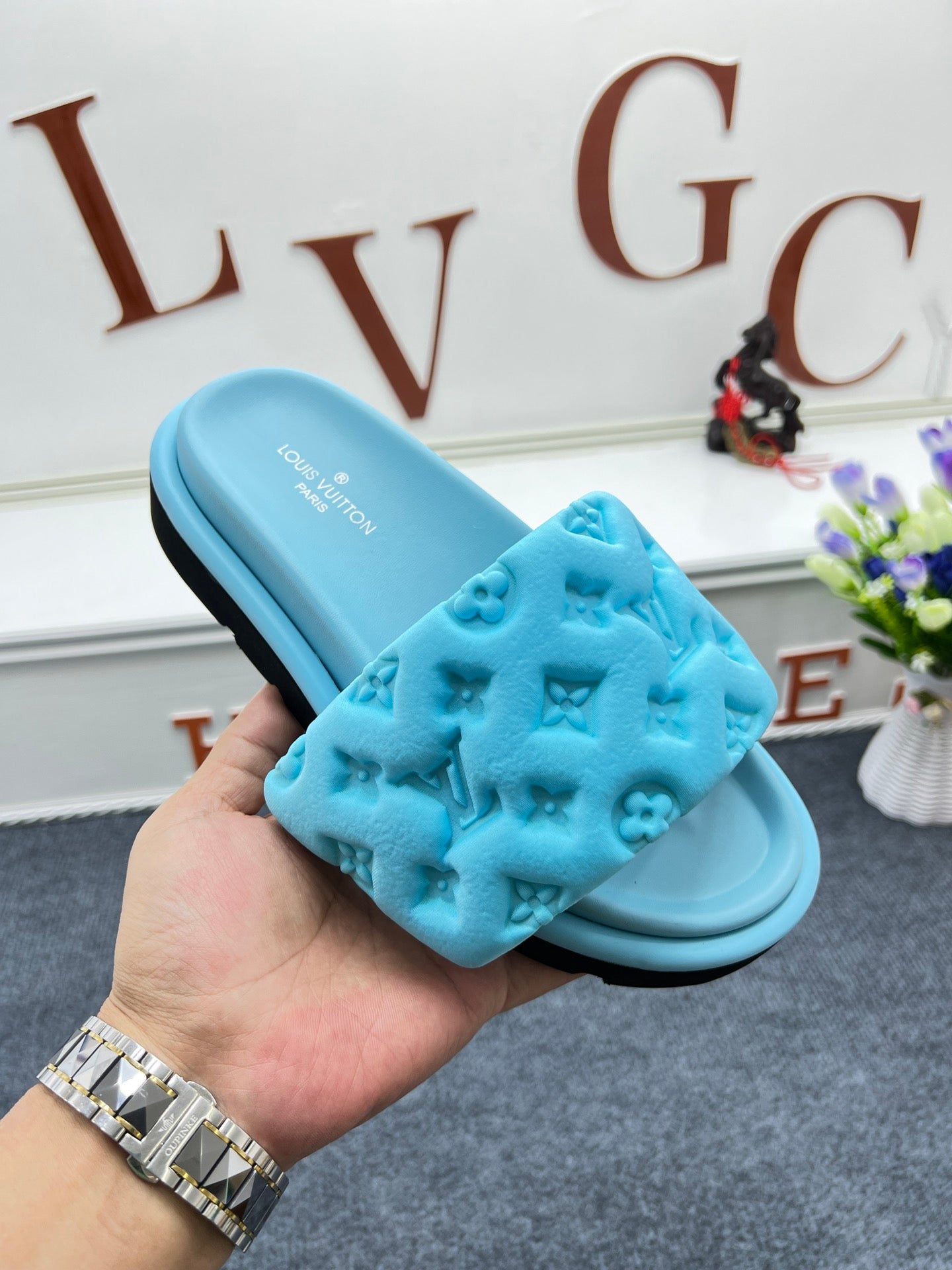 5YE115ZDE Stylish Slippers