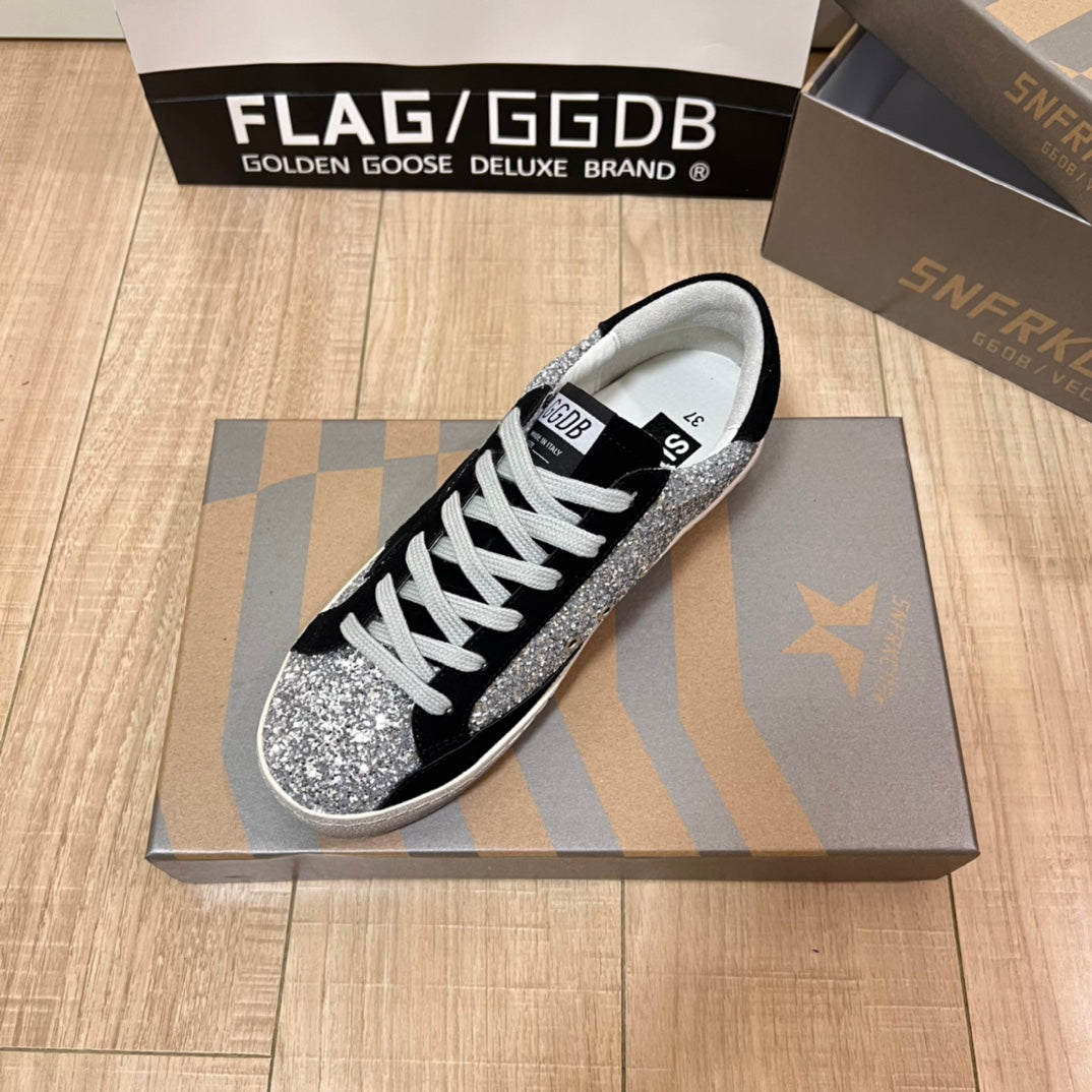 14GE111ZDE Stylish shoes