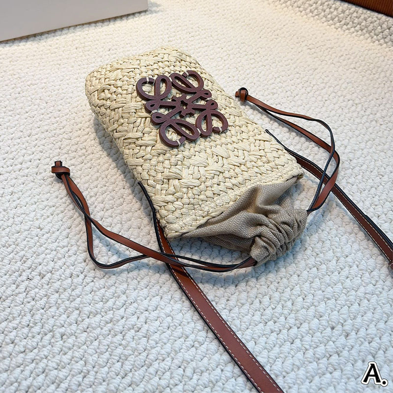 6XA444BDE Stylish Woven Handbag