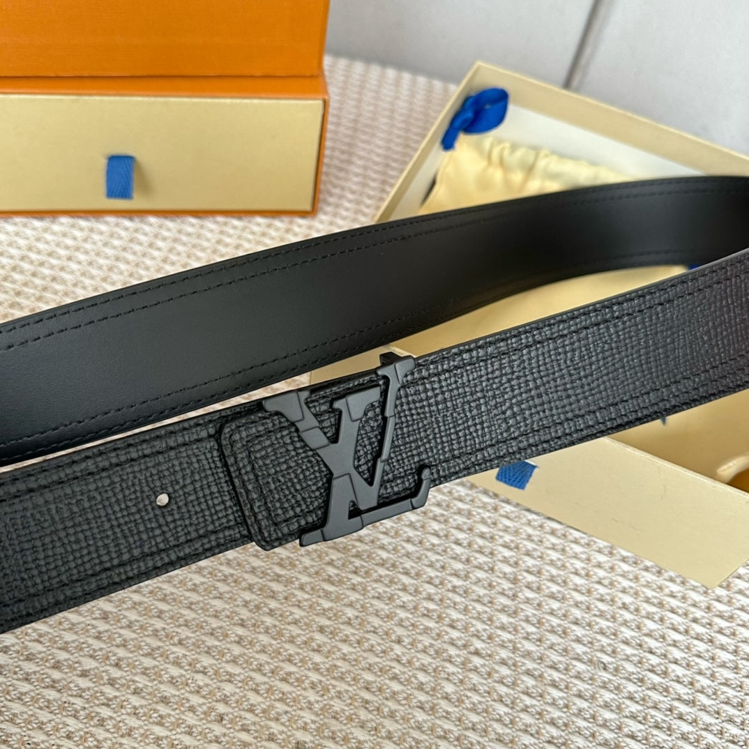 14E137PDE Stylish  High quality belt With full package