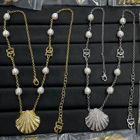 14A1053XDE Stylish Necklaces