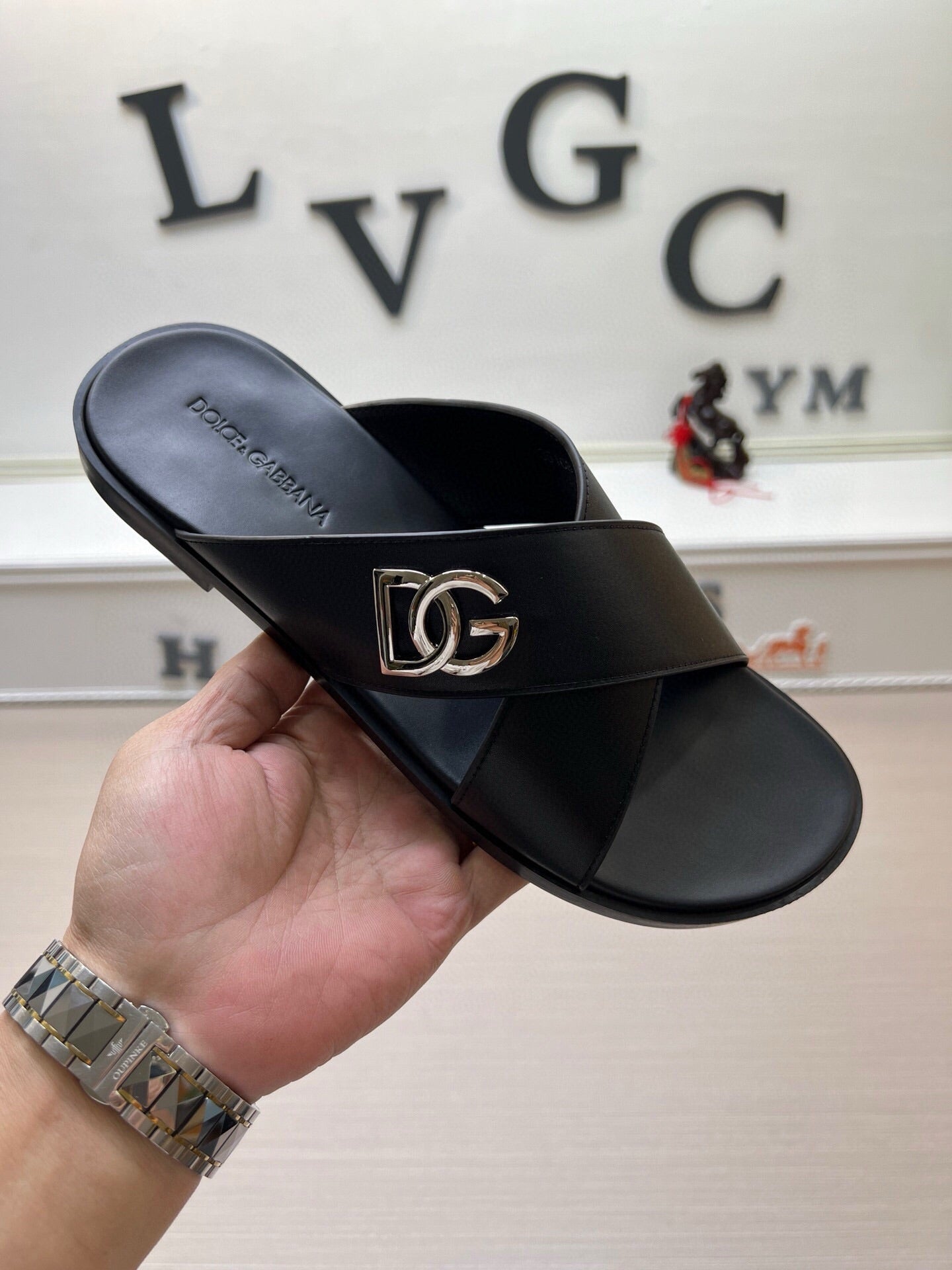 54A19ZDE Stylish slippers