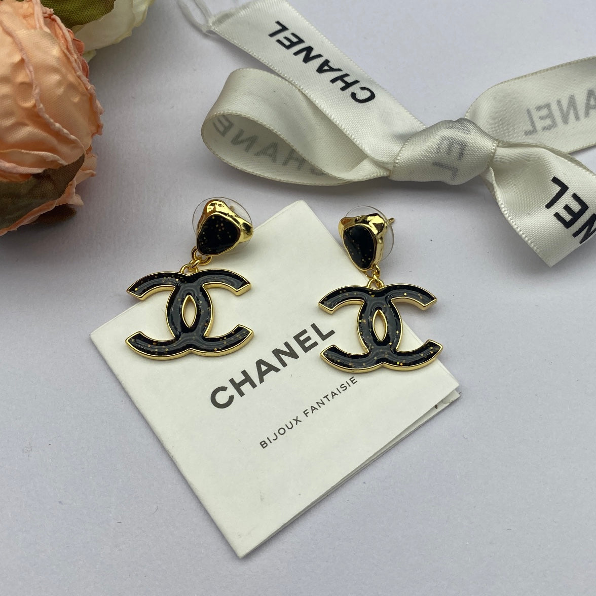 1YC101EDE Stylish Earrings