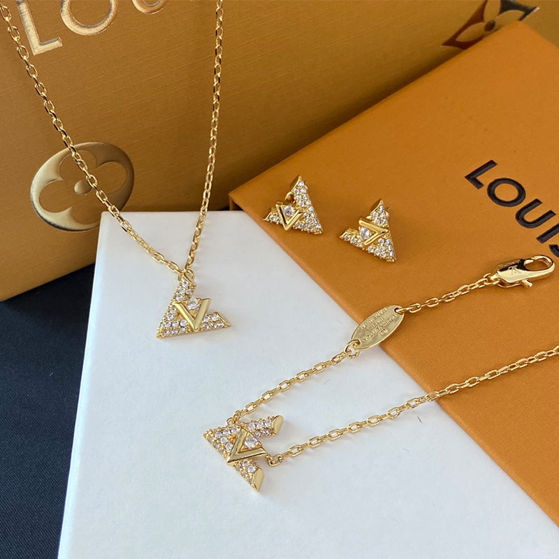 1XE609XDE Stylish  Earrings Bracelets Necklaces