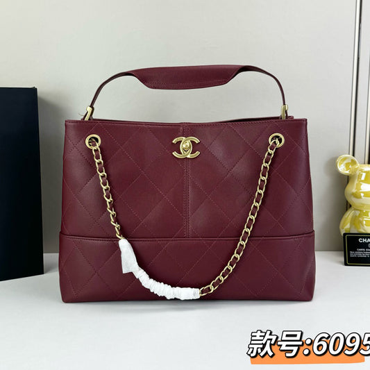 15RC65BDE Stylish leather bag