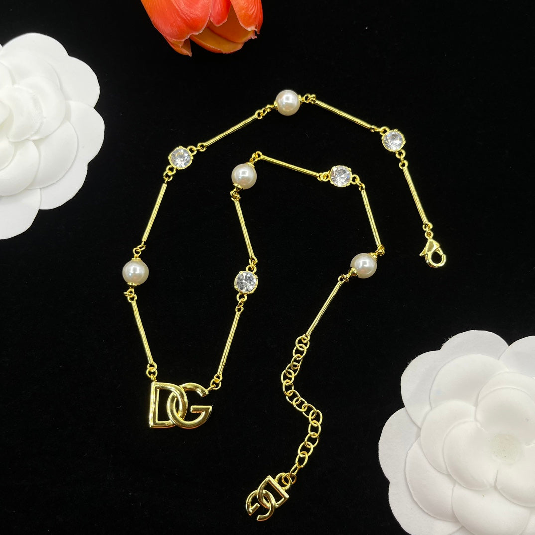 14A1045XDE Stylish  Necklaces Bracelets