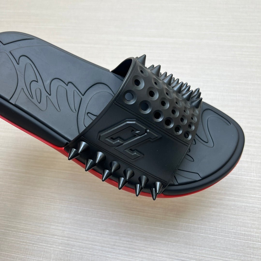 54A18ZDE Stylish slippers