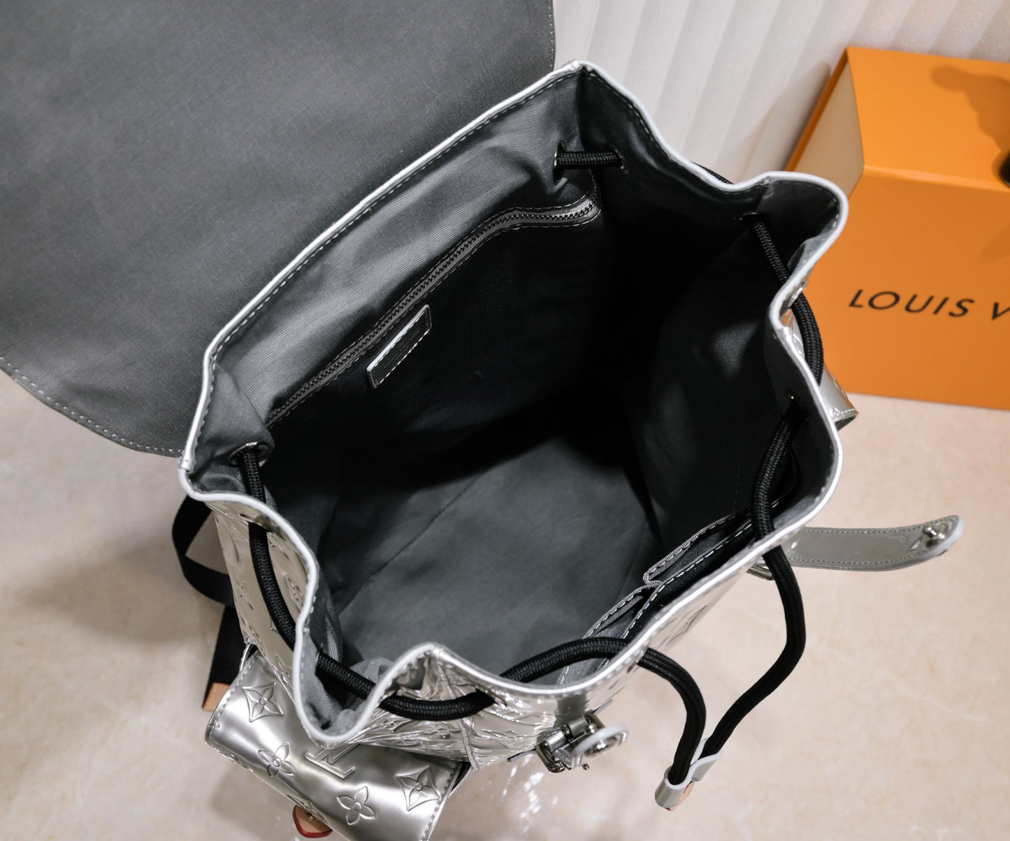 1WE71BDE Stylish Backpacks