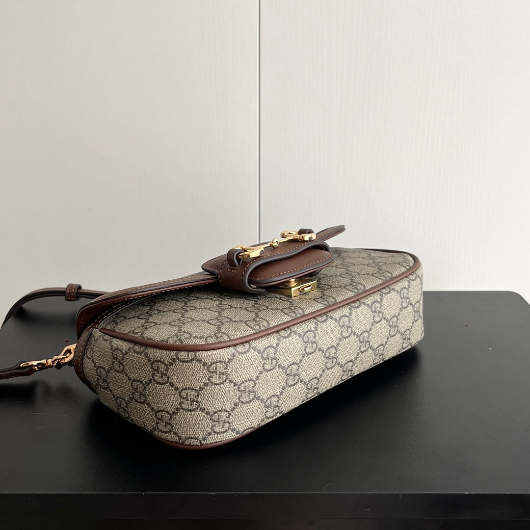 1XB55BDE Stylish leather bag