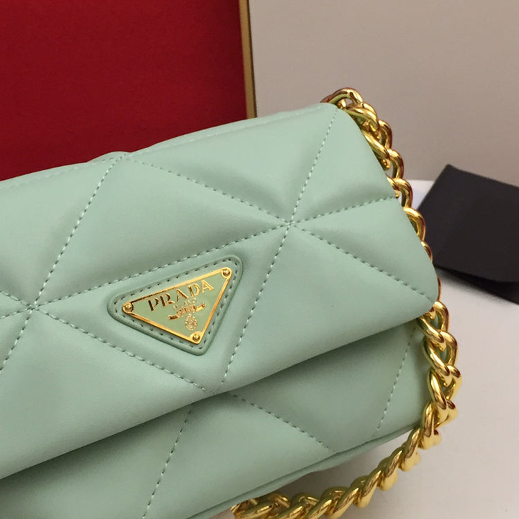 1PD03BDE Stylish leather bag 